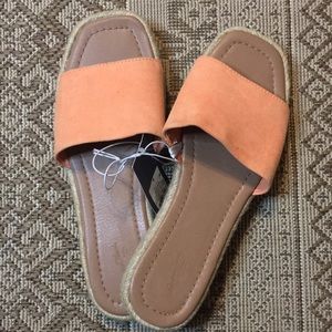 New Universal Thread Espadrille Flat Sandals 9